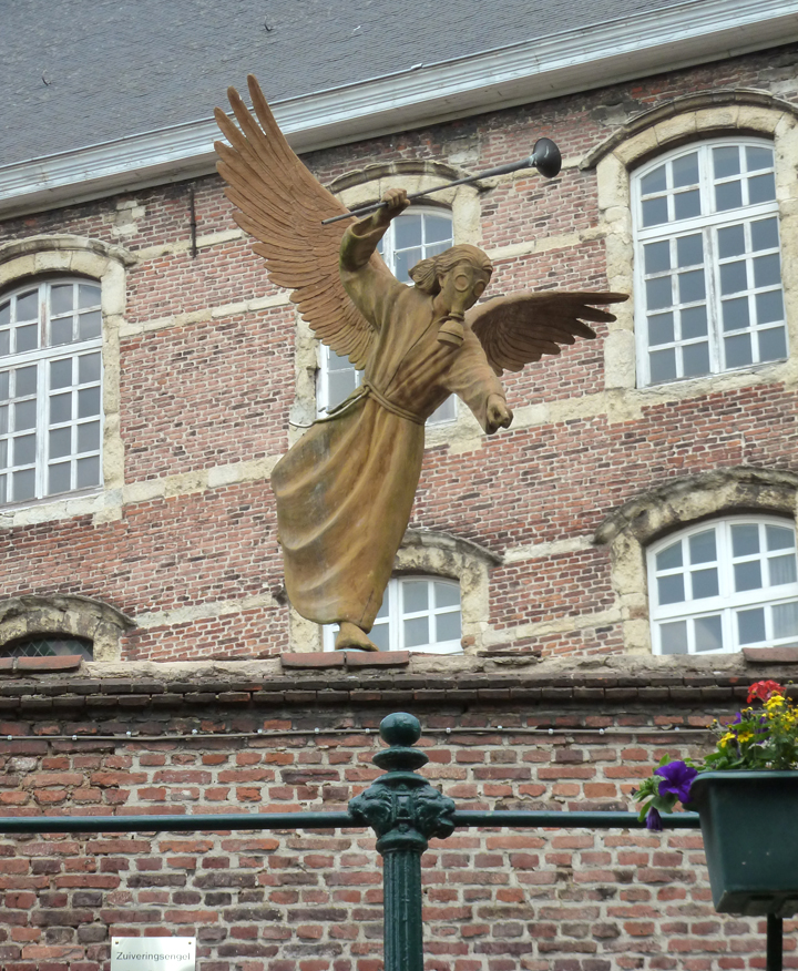 slideshow image