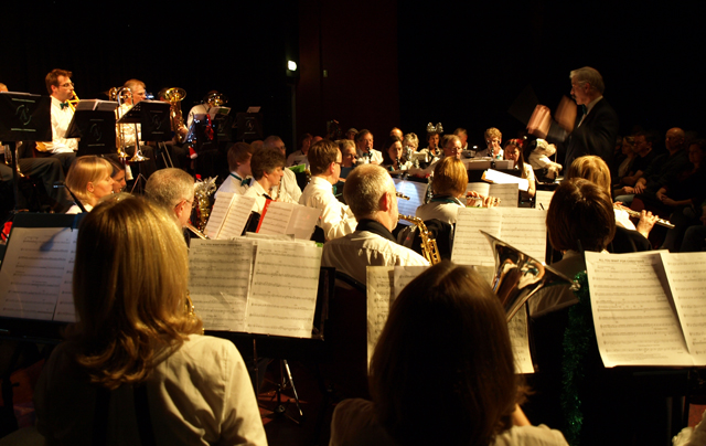 click for next image... slideshow image